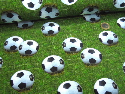 Baumwoll-Stretchjersey "Soccer Balls" Digital K50119-250 Grün